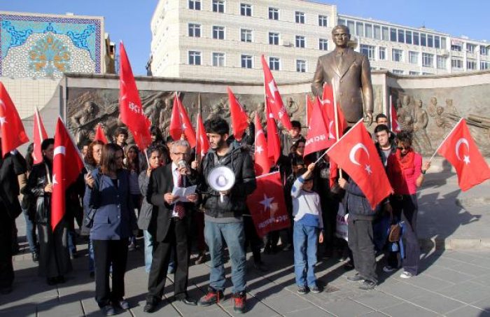 'Başbakan bölünmeyi ilan etti'