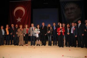 Atatürk Onur Ödülü Birgül Ayman Güler'e verildi