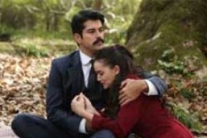 Fahriye Evcen ile Burak Özçivit aşk mı yaşıyor?