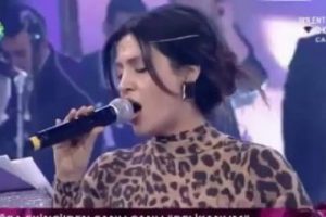 Tuğba Ekinci'nin detonesi Bülent Ersoy Show'a damga vurdu