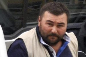 O sürücü serbest