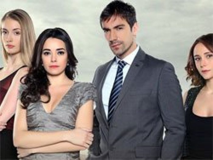Merhamet dizisi 44. bölüm izle, Merhamet son bölüm izle, 12 Mart 2014 Çarşamba