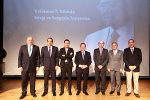 'Kadir Has Ödülleri' sahiplerini buldu