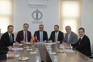 Mobilyacılık okuyanlara 250 lira burs