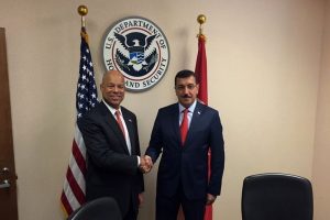 Bakan terörist başının iadesi için ABD'de