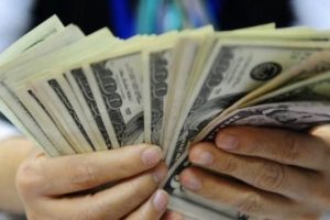 Dolar yeni bir rekor kırdı