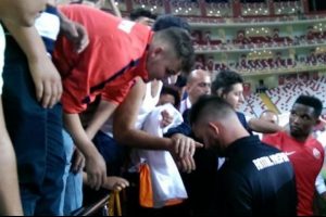 Eto'o taraftarı şaşırttı: ''100 bin euro''