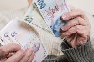 Emekli maaşını 300 TL arttırmanın yolu!