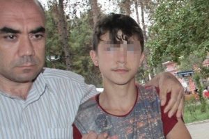 Konuşmasıyla alay edilince 13 yaşında katil oldu