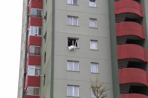Canlı bombanın kaldığı apartmandaki vatandaşlar olay anını anlattı