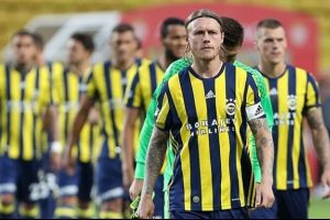 Ne oldu sana Kjaer!