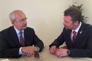 CHP Bursa İnegöl İlçe Başkanlığı'na saldırı