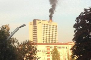 Ankara Hilton'un çatısında korkutan yangın