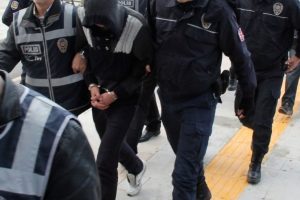 Sakarya'da FETÖ'den 21 gözaltı