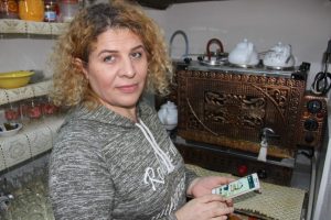 Kadın işletmeci 'WhatsApp çay hattı' kurdu