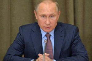 AB'den Putin'in en yakınına yaptırım!