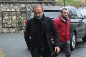 Erdal Tosun'un evine ziyaretçi akını