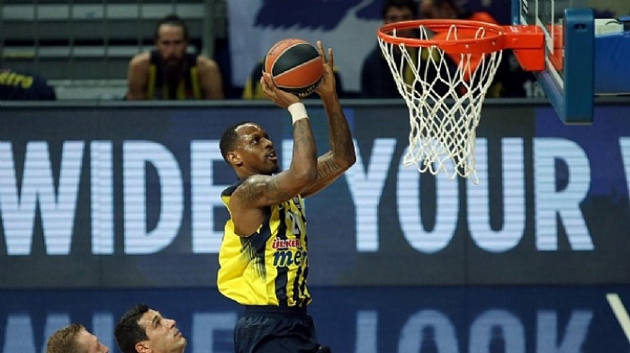 Nunnally attığı tweet yüzünden ceza aldı