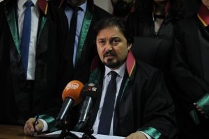 Bursa Barosu Başkanı Altun'dan 'yurt yangını' tepkisi