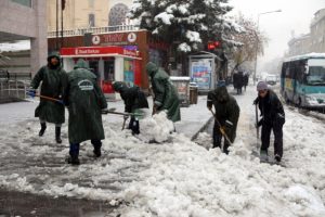 Bingöl'de 278 köy yolu kapandı