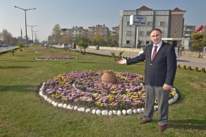 Bursa Mustafakemalpaşa'ya kış çiçeği