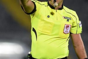 Fenerbahçe - Beşiktaş derbisinin hakemi belli oldu