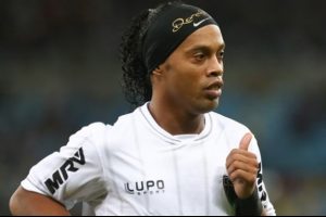 ''Ronaldinho Türkiye'ye geliyor''