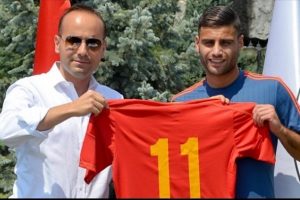 Bursaspor'dan Deniz Türüç hamlesi