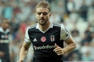 ''Beşiktaş'ta kalmak istiyorum''