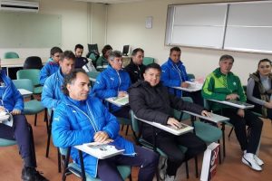 Bursaspor'un altyapı oyuncularına İngilizce eğitimi