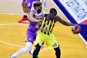 Fenerbahçe İspanyol devini devirdi