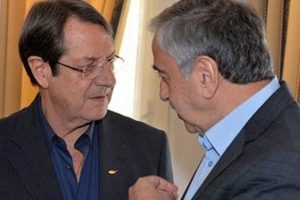 Kıbrıs görüşmeleri yeniden başlıyor