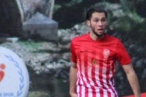 Muhammed Çalhanoğlu abisinin yolunda