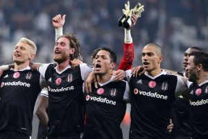 Kartal deplasmandan boş dönmüyor