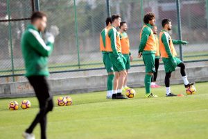 Bursaspor'da Çaykur Rizespor karşılaşmasının hazırlıkları sürüyor