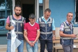 Bursa'da çekiçle babasını öldüren sanığa 7 yıl hapis cezası