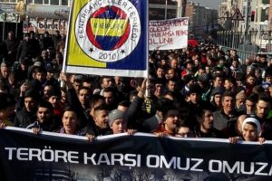 Bursa'da taraftarlar teröre karşı omuz omuza