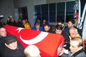 Bursalı şehit Binbaşı Albayrak'ın naaşı Orhangazi'ye getirildi