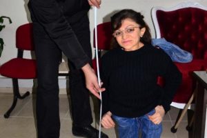Boyu kısa diye kimse iş vermiyor Boyu kısa diye kimse iş vermiyor
