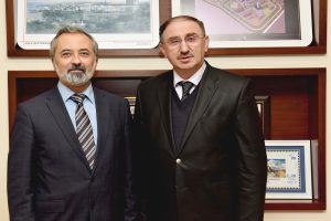 Bursa Mustafakemalpaşa Belediye Başkanı Kurtulan'a Öneş'ten ziyaret