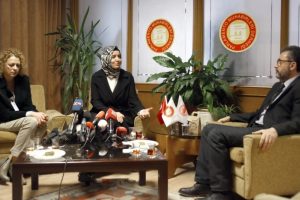 Bakan Kaya'dan gazetecilere ziyaret