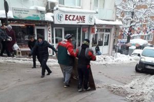 Bursa'da vatandaşlar belediyeden ümidi kesti