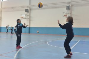 Bursa'da voleybolun yeni yetenekleri yetişiyor