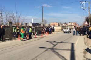 Bursa'da otomobil otobüs durağına daldı 7 yaşındaki çocuk hayatını kaybetti