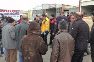 Sanayi esnafının park kavgasında kan aktı