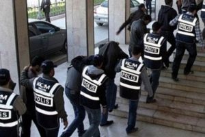 4 ilde sağlıkçılara operasyon
