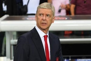 Arsene Wenger kariyerine ara vermeyecek