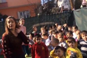 Kreşte çıkan yangın çocukları korkuttu