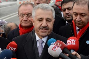 Bakan Arslan: ''Hayır diyerek hayatı kolaylaştıramazsınız''