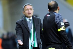 Bursaspor Teknik Direktörü Topçu: ''Bursaspor forması çok değerli bir forma''